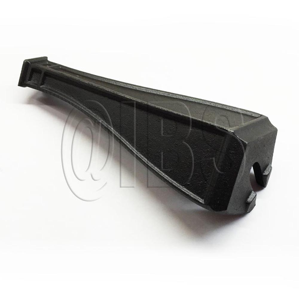 1307427A Leg Enc - Painted