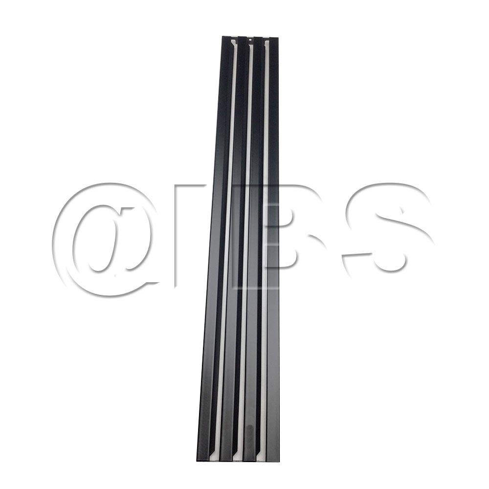 4031-076 30 Lower Grille Asy